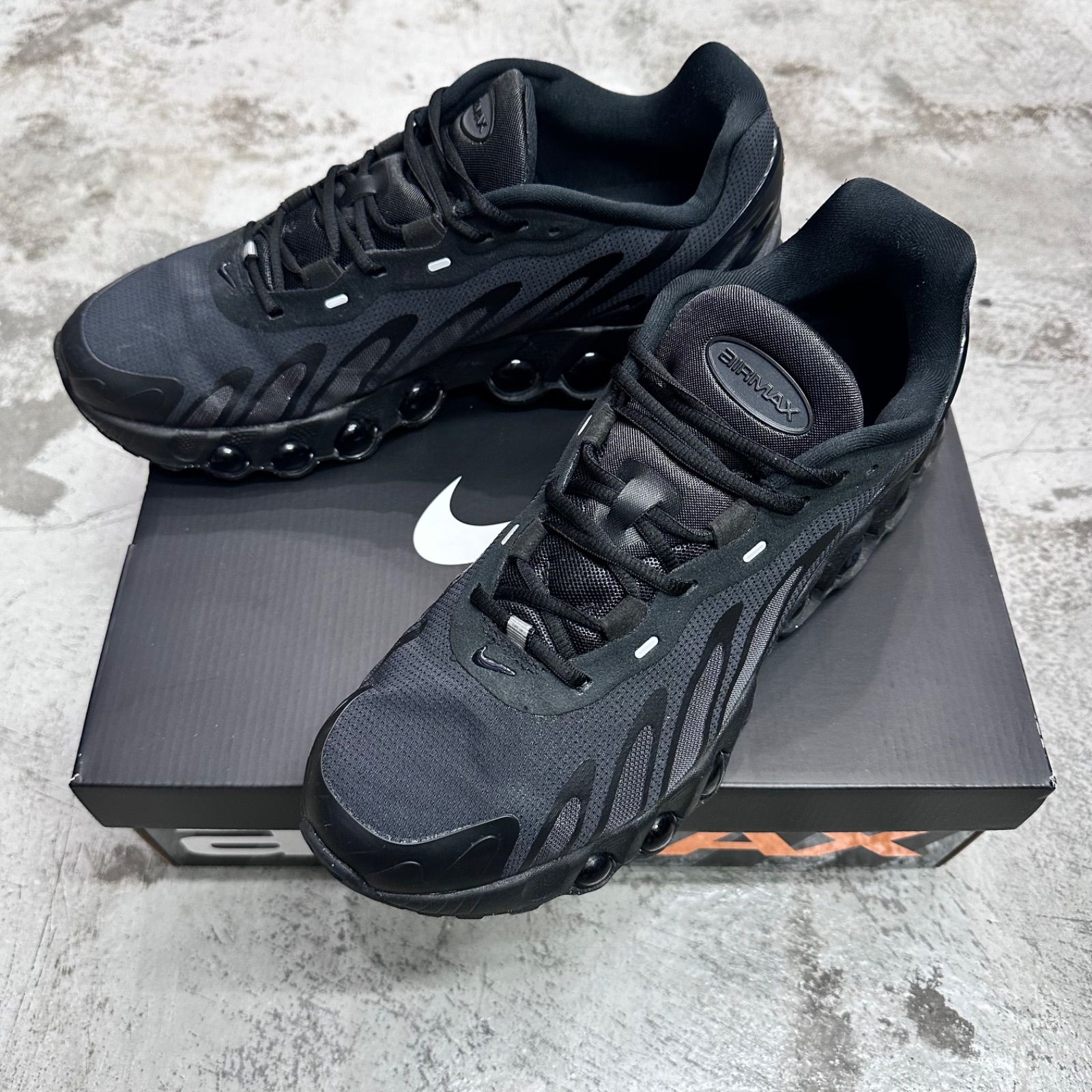 国内正規 NIKE Air Max DN8 Triple Black エアマックスDN8トリプル