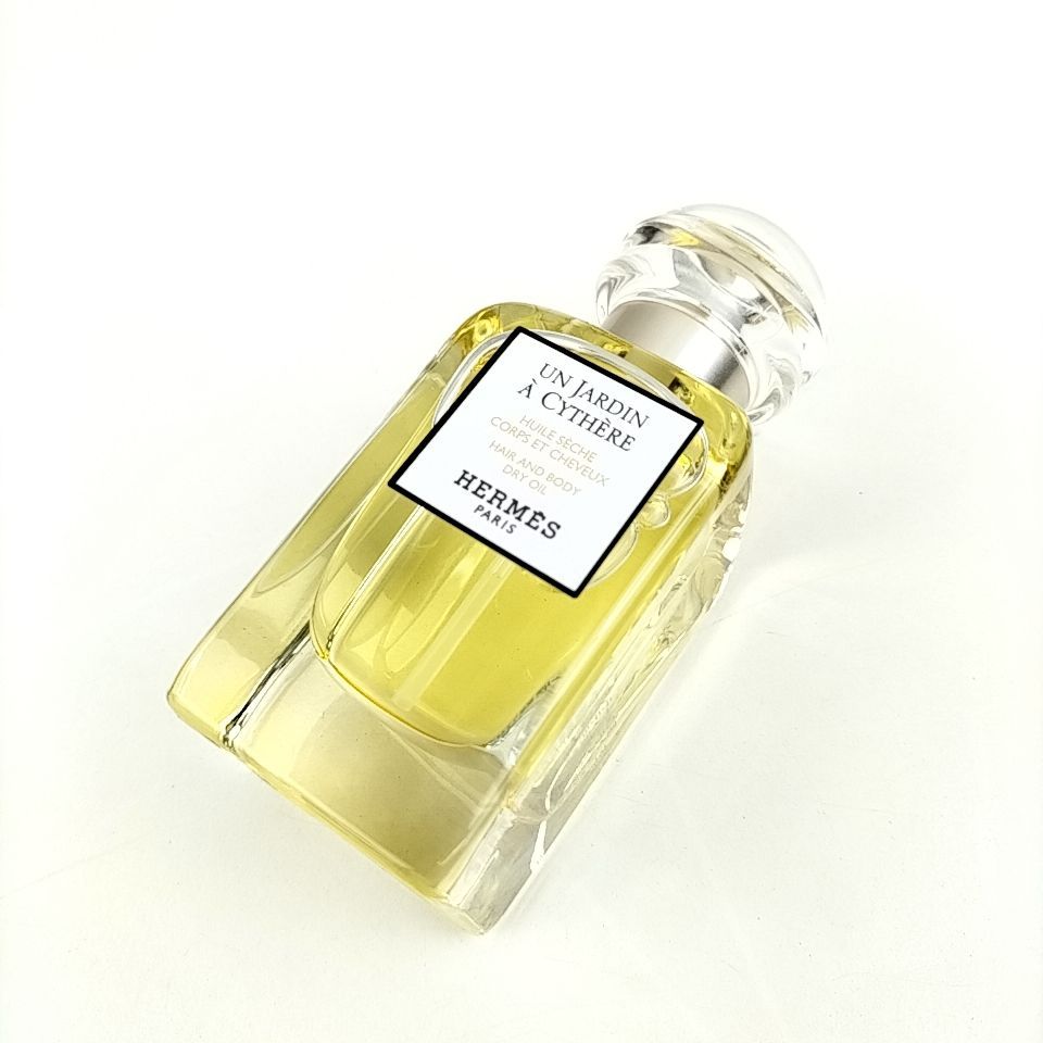 エルメス　髪　ボディ用保湿オイル　シテールの庭　ヘア＆ボディ　ドライオイル　新品 HERMES ヘア\u0026ボディ ドライオイル シテールの庭 HERMES シテールの庭