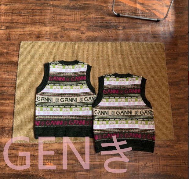 新品:タグ付き】GANNI ガニーニットベスト