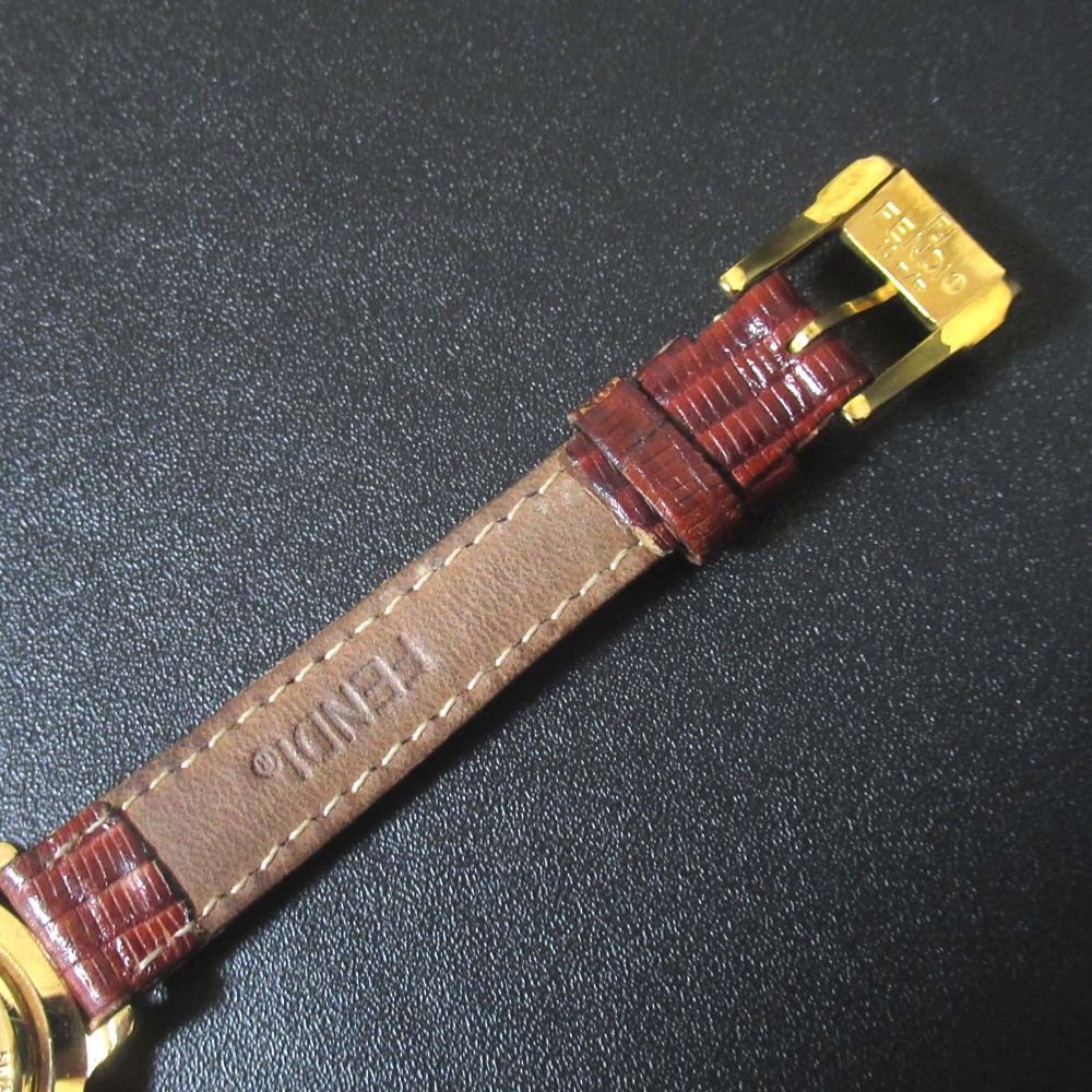 美品 ジャンク品 FENDI フェンディ クォーツ 2針式 レザーベルト
