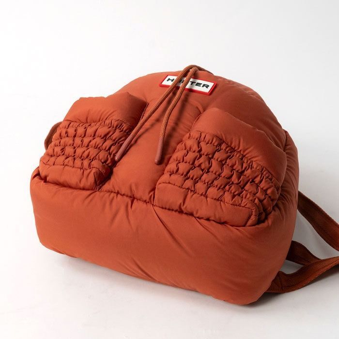 国内発送 HUNTER バックパック SMOCKED PUFFER UBB3706KBM HUNTER ポイント15倍対象 ハンター スモークド パファー バック
