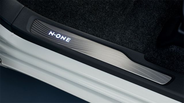 HONDA ホンダ 純正 NONE N-ONE エヌワン サイドステップガーニッシュ ブラック内装用 2017.6～仕様変更 08E12-T4G-020