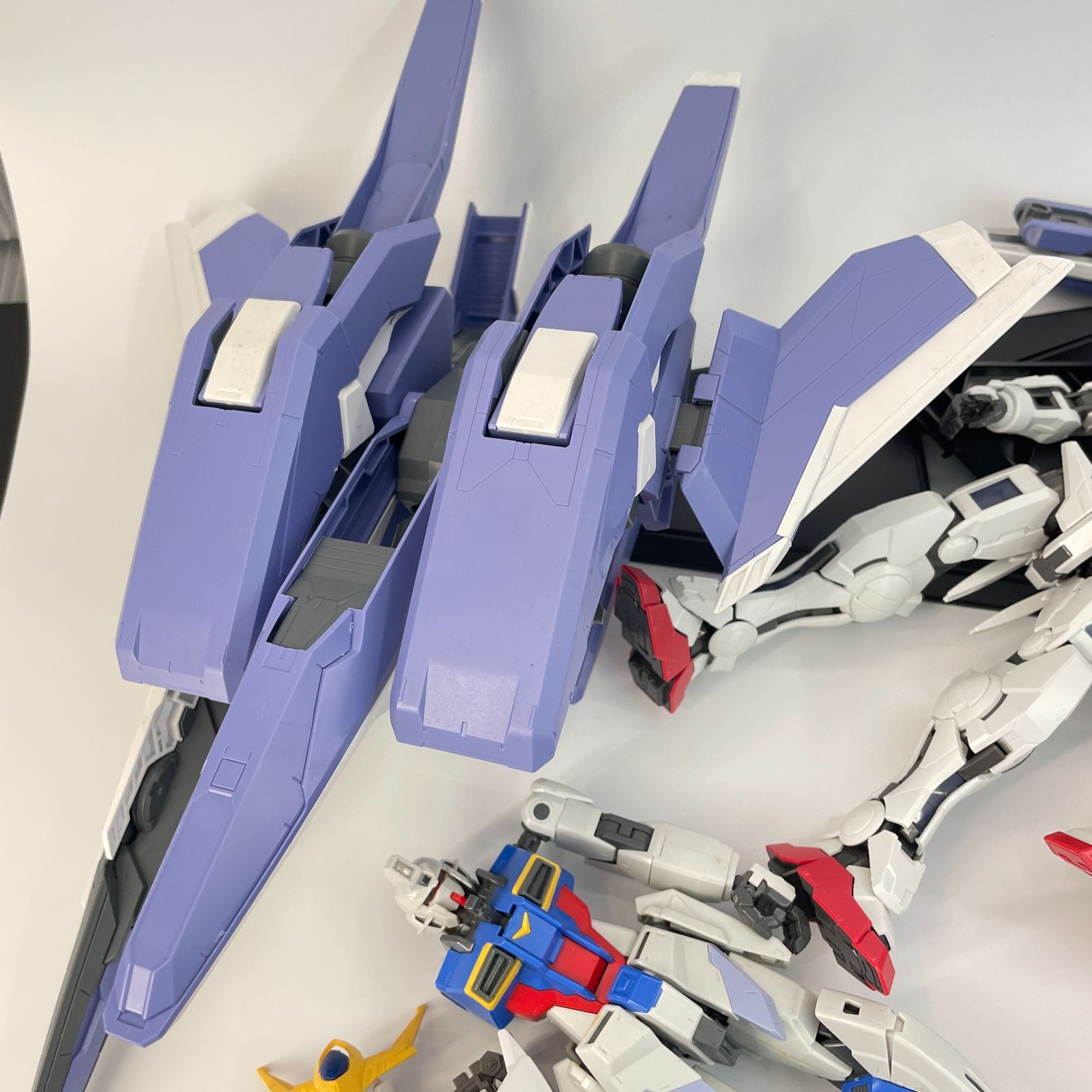 MGガンダムのプラモデル (ジャンク品) ガンプラ MG 1/100 【中古品/ジャンク】 GNアームズ/ゼータVer