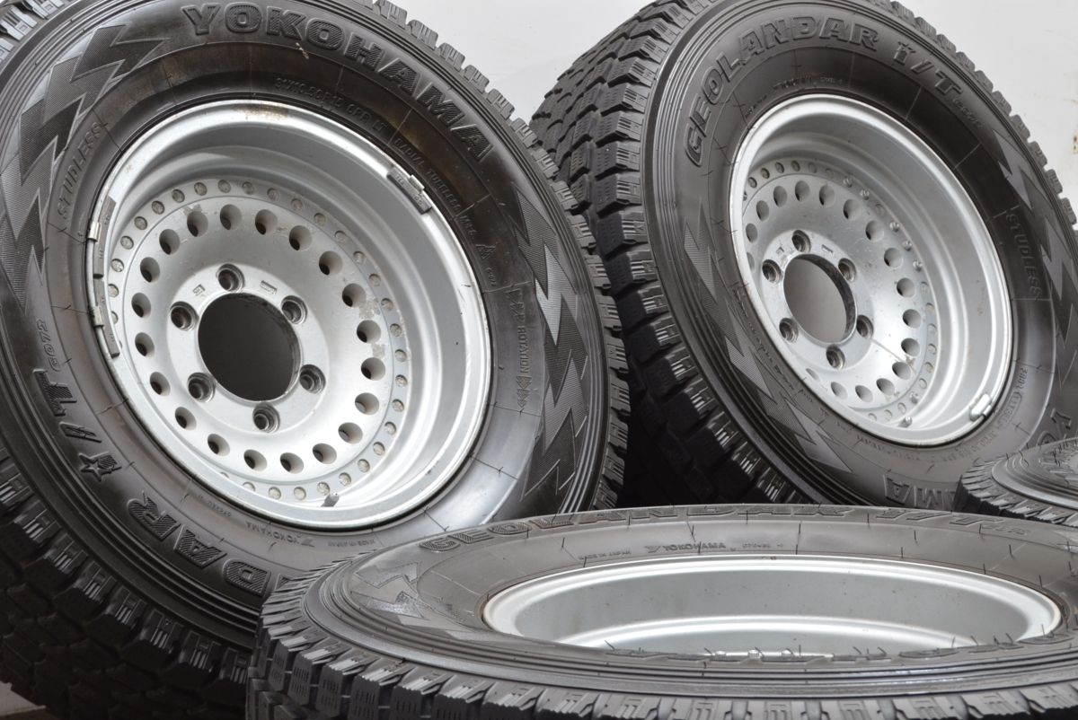 デザイン レンコンホイール 15in 7JJ -13 PCD139.7 ヨコハマ ジオランダー 31×10.50R15 6PR 70 ランクル リフトアップサイズ