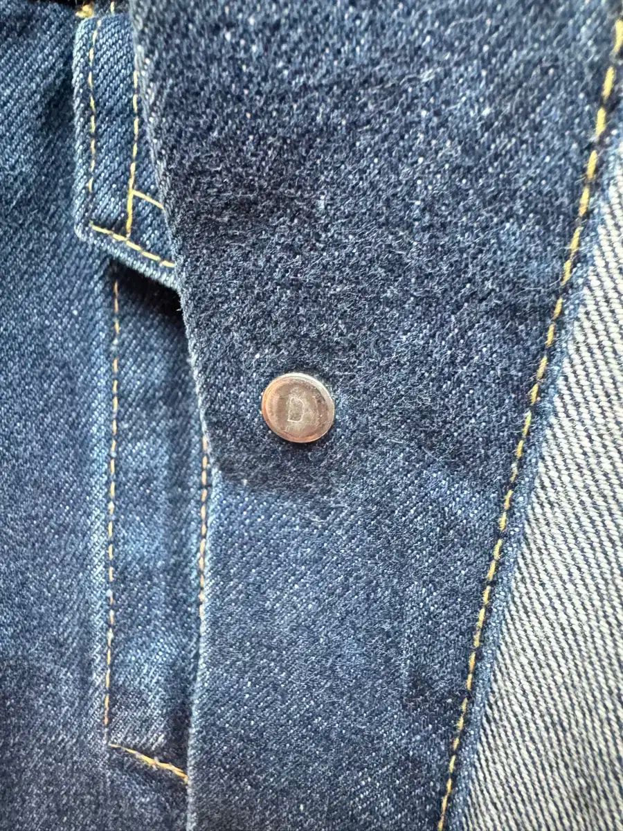 Levis type3
