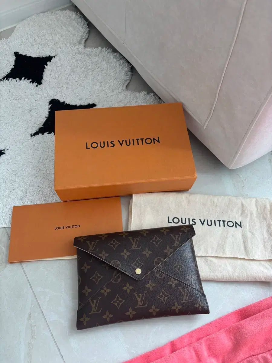 Vuitton ルイヴィトン