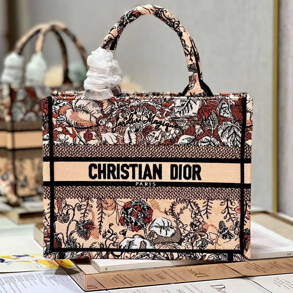 新品未使用  DIOR ショルダーバッグハンドバッグショルダーバッグ