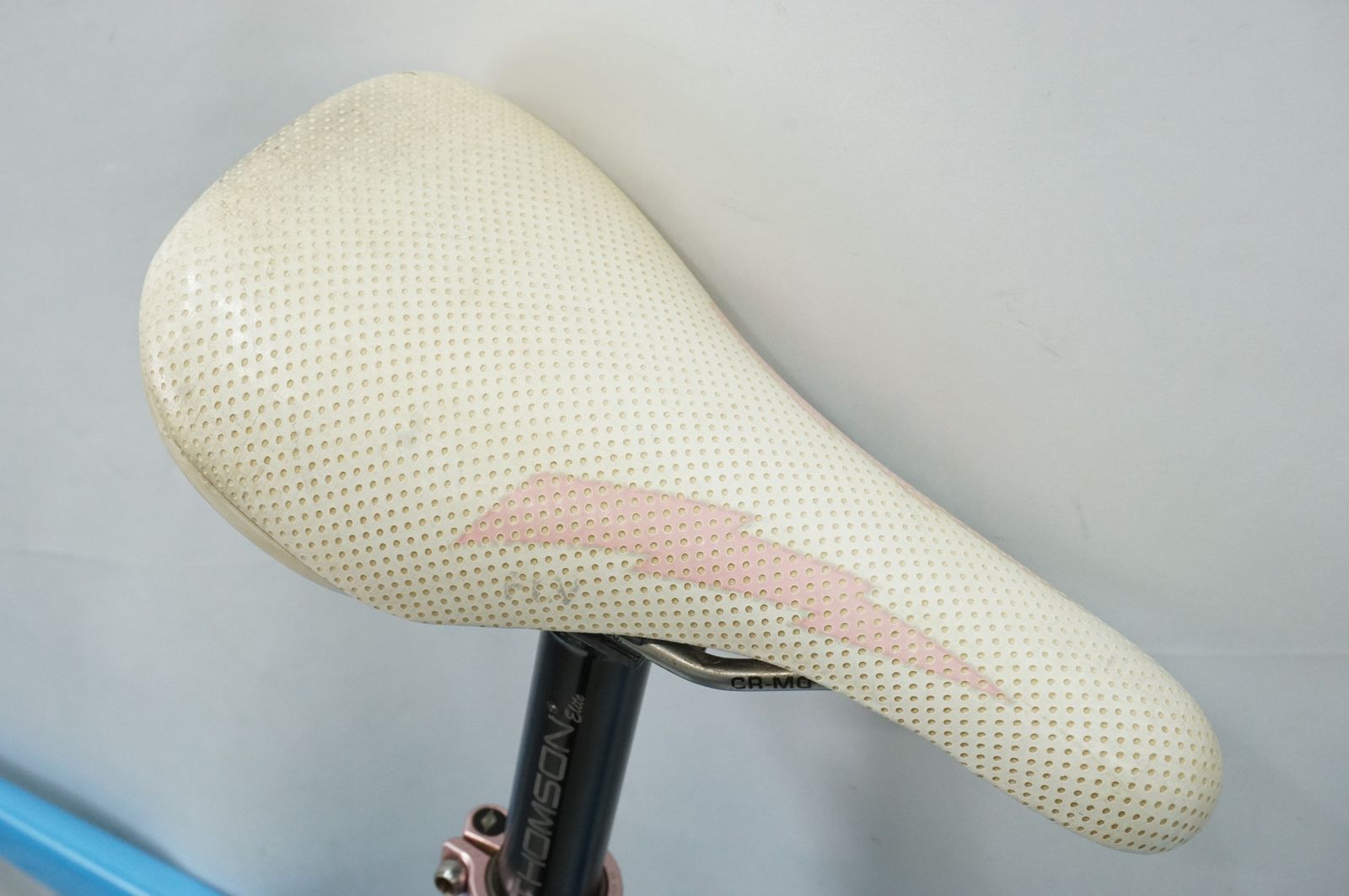 INTENSE インテンス