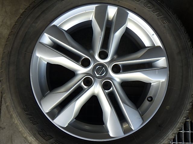 17インチ7Jアルミホイール エクストレイル 239-124 日産/エクストレイル アルミホイール 17インチ 7J PCD114.3 5