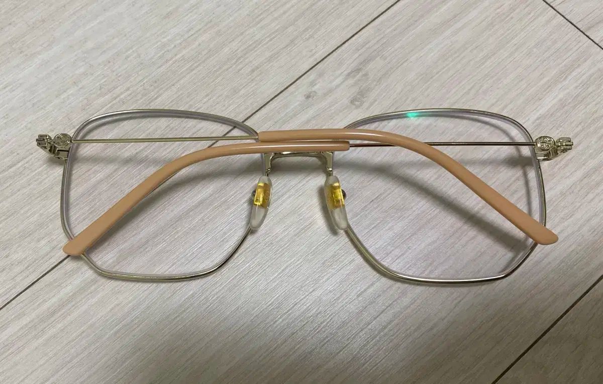 グッチ