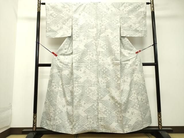 平和屋着物●本場結城紬　重要無形文化財　100亀甲　風景文　正絹　逸品　DAAT1137tw 平和屋着物○本場結城紬 重要無形文化財 100亀甲 風景文 正絹 逸品