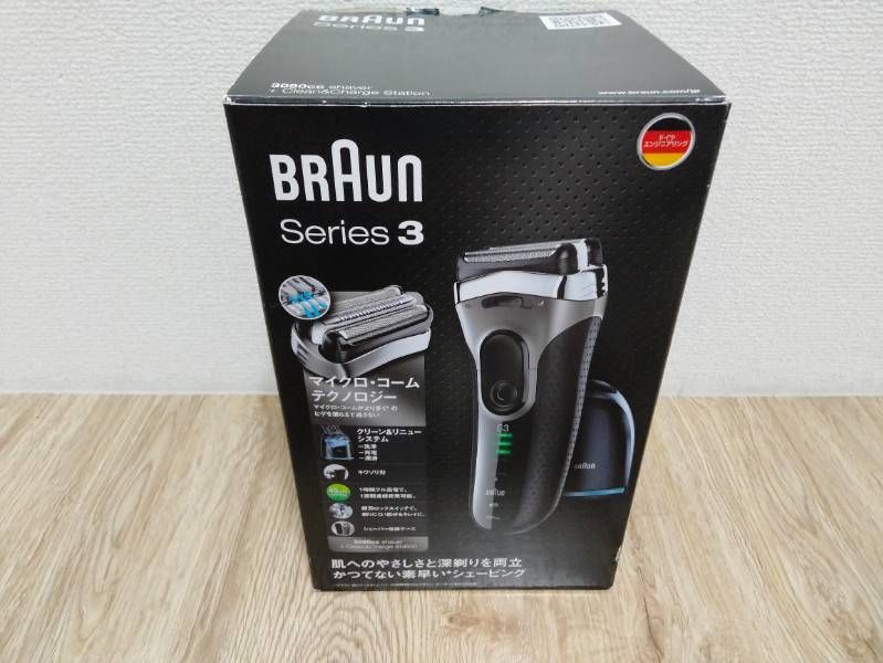【美品】ブラウン シェーバー シリーズ3 3090cc+チャージステーション 美品】ブラウン シェーバー シリーズ3 3090cc+チャージステーション 髭