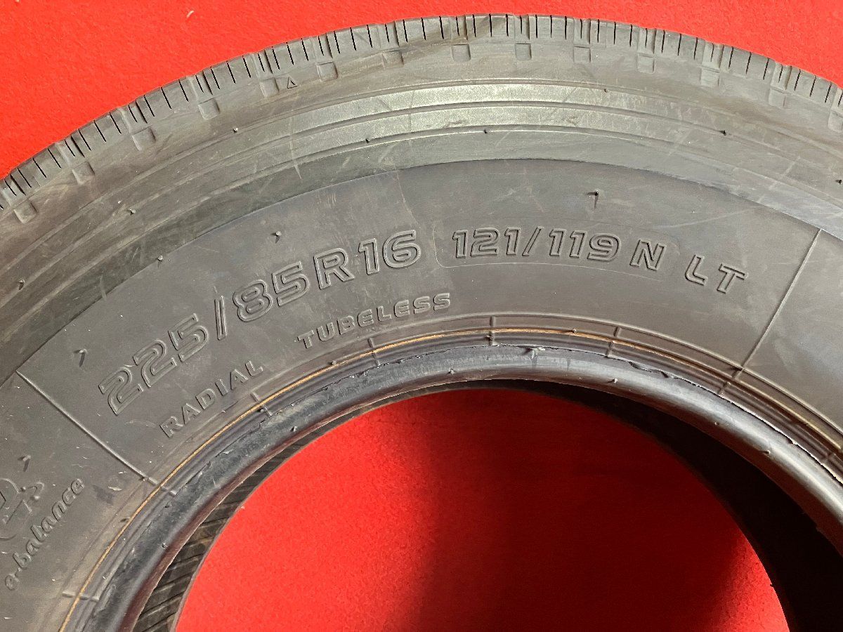 225|85R16 121|119L