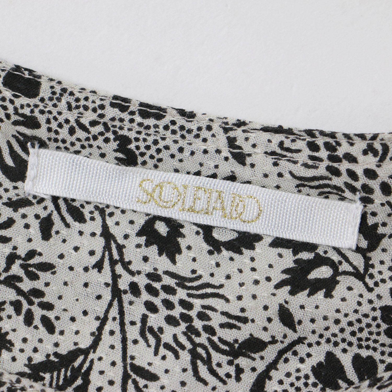 SOULEIADO ソレイアード レーヨン ブラウス トップス クルーネック 