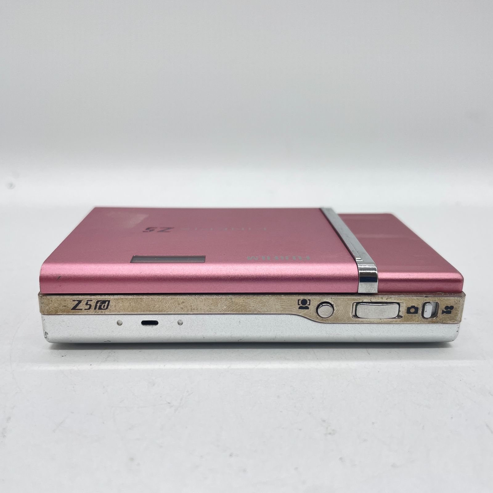 【動作品・転送特典無料あり】FUJIFILM FINEPIX Z5 PINK ② Excellent] Fujifilm FinePix Z5fd Pink 6.3MP Digital Camera From
