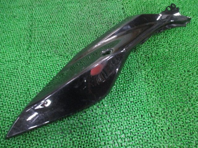 Z400 シートカウル 左 黒M 36041-0037/36041-0042 カワサキ 純正 中古 36041-0037 36041-0042  NINJA400 テールカウル コケキズなし - メルカリ