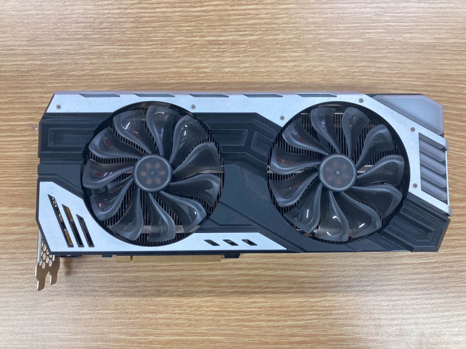 RTX 2070 Super】GeForce RTX 2070 Super JetStream 風 グラフィックボード グラボ GPU パソコンパーツ  パーツ ジャンク 訳あり中古品 - メルカリ