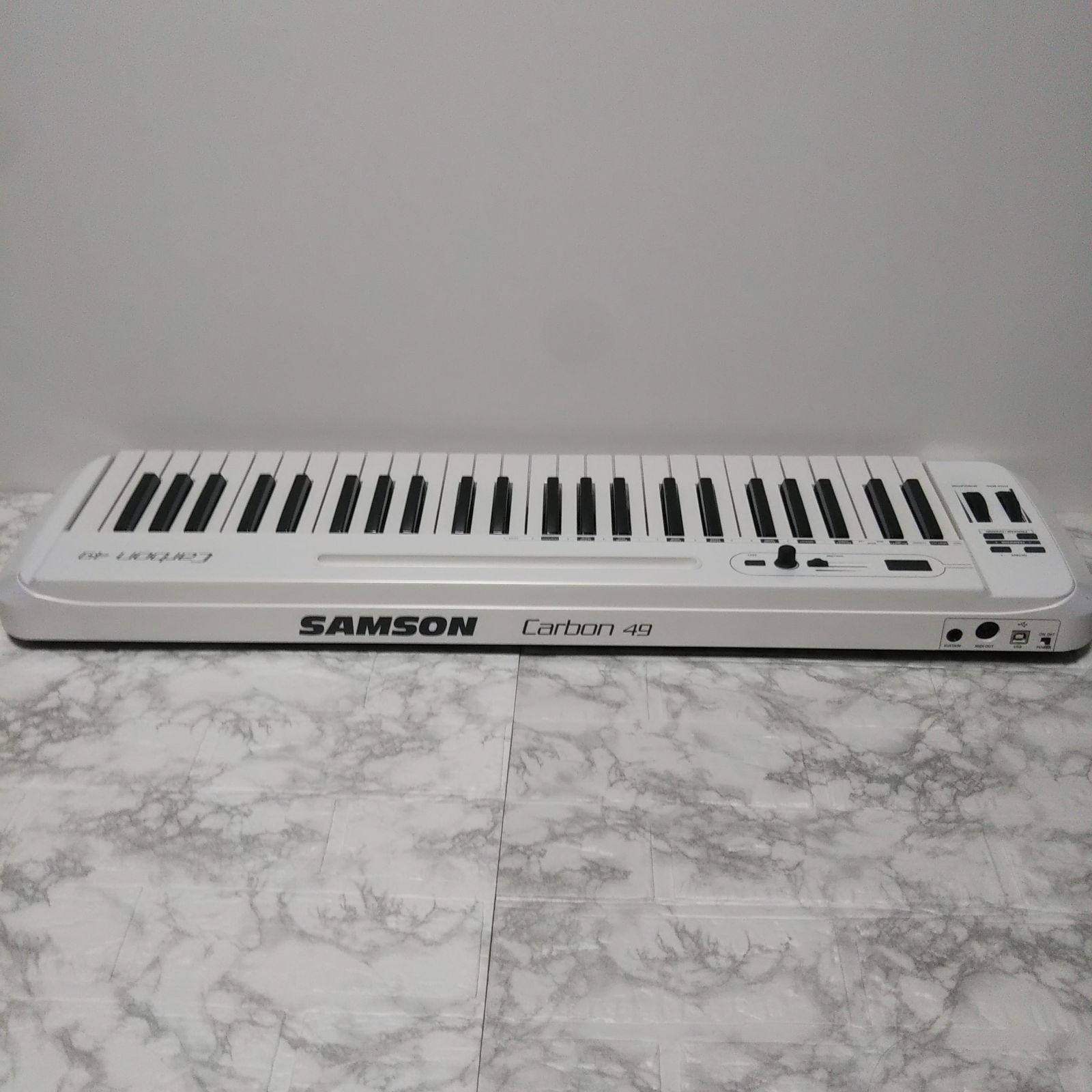 SAMSON Carbon49 USB MIDI標準キーボード49鍵 中古品 - メルカリ