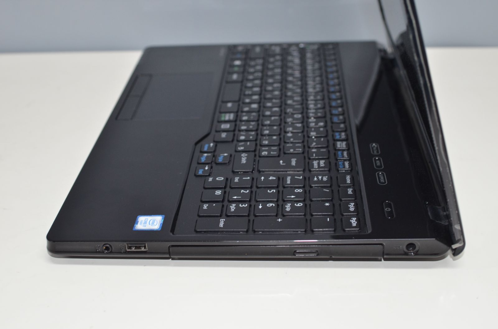 中古ノートパソコン 富士通 AH47/W Windows11+office 爆速SSD512GB 高