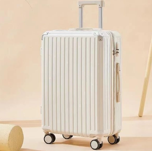 新品未使用　小型　スーツケース　新品未使用 新品未使用スーツケース 機内持ち込み 軽量 小型 キャリーケース