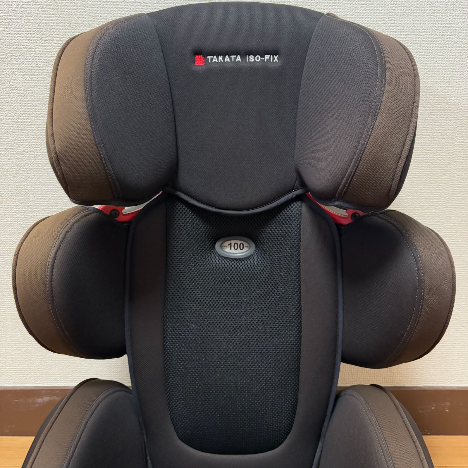 美品】タカタ 速かっ ISOFIX対応 チャイルドシート 新生児対応あり