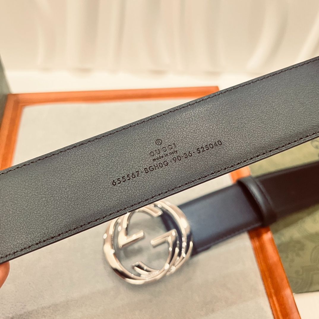 今日特価】Gucci 2024 年式 3.8cm 幅 輸入生地 & 本革ベルト-2