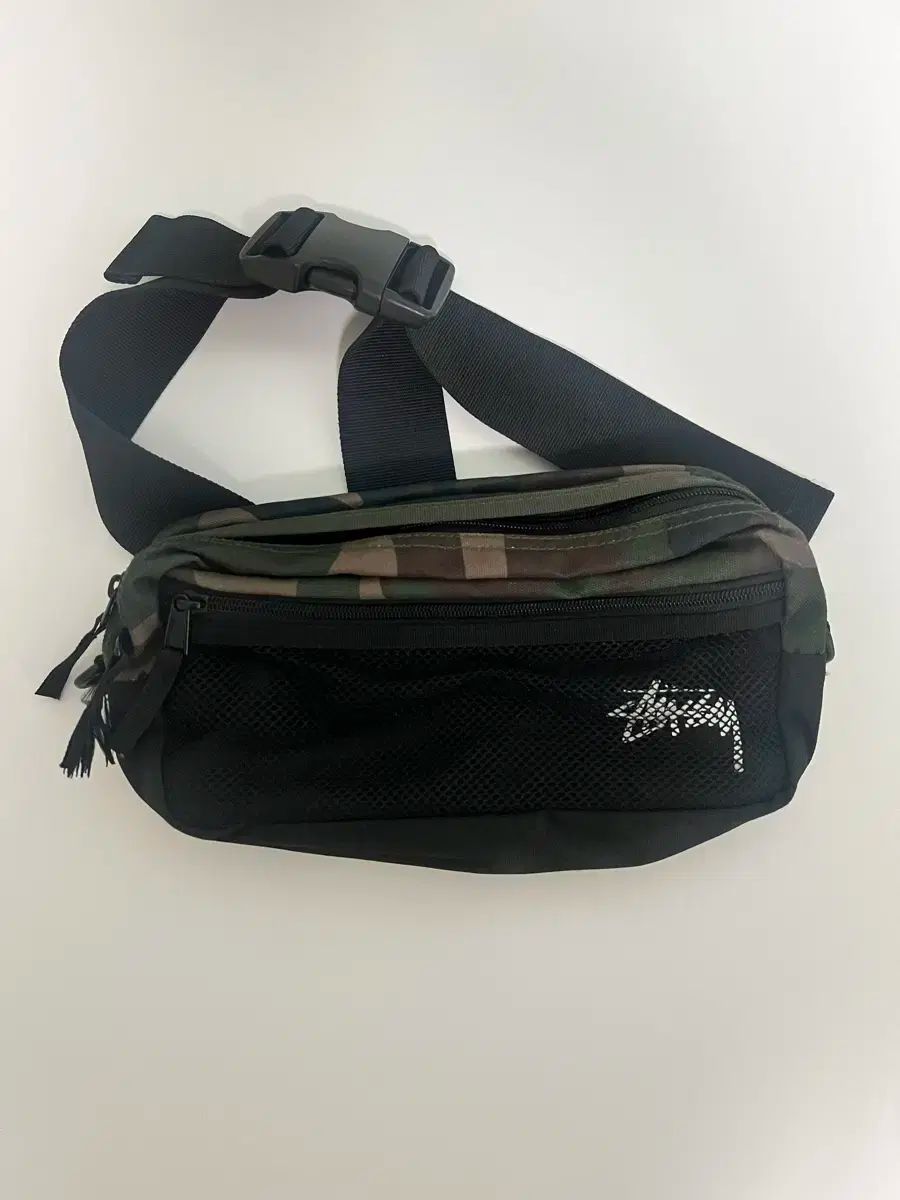 STUSSY ステューシー カモ ウエストバック