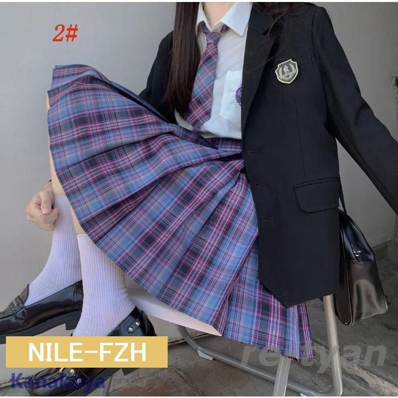 制服