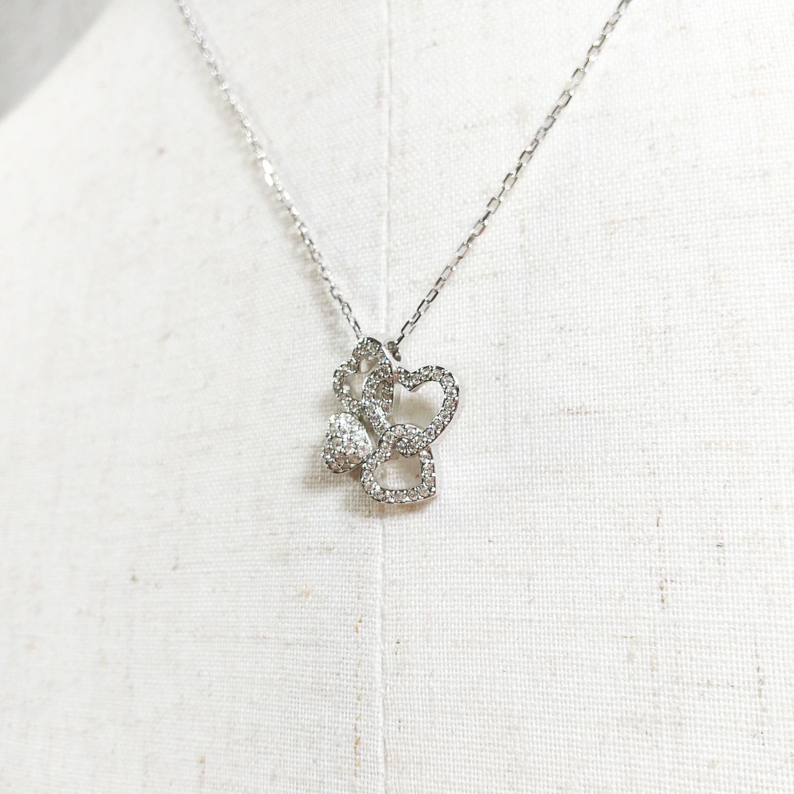 極美品 スワロフスキー Swarovski トリプルオープンハート +1ハート 