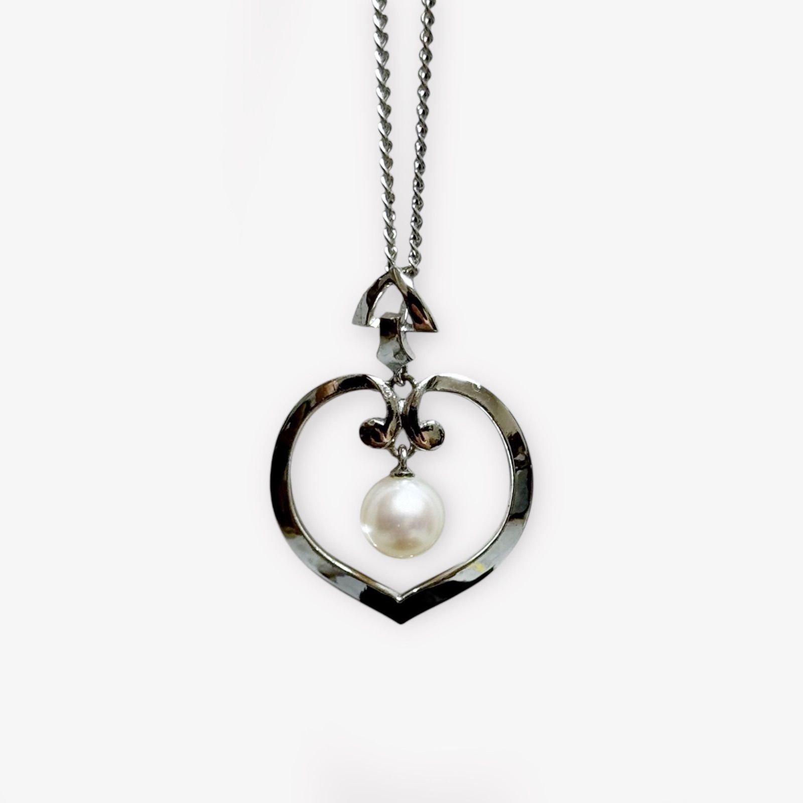 美品!MIKIMOTO ミキモト パール ハート ネックレス SV925 本 美品!MIKIMOTO ミキモト パール ハート ネックレス SV925 本
