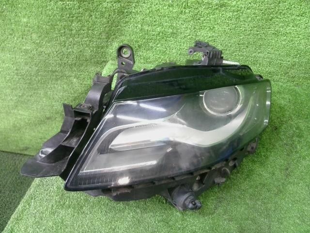 アウディ A4 ABA-8KCDH 左 ヘッドランプ ヘッドライト ASSY 1.8TFSI CDH LZ9Y H20年 HID 8K0 941 029