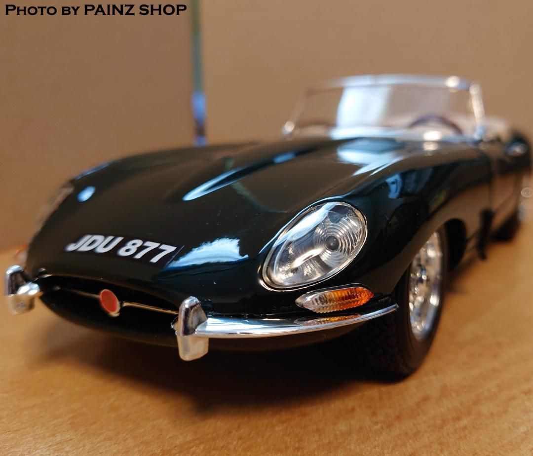 1/18 ジャガーEタイプ カブリオレ1961 ブリティッシュグリーン マイスト Jaguar E-type Cabriolet 1961 green MAISTO 1/18 ジャガー E ミニカー