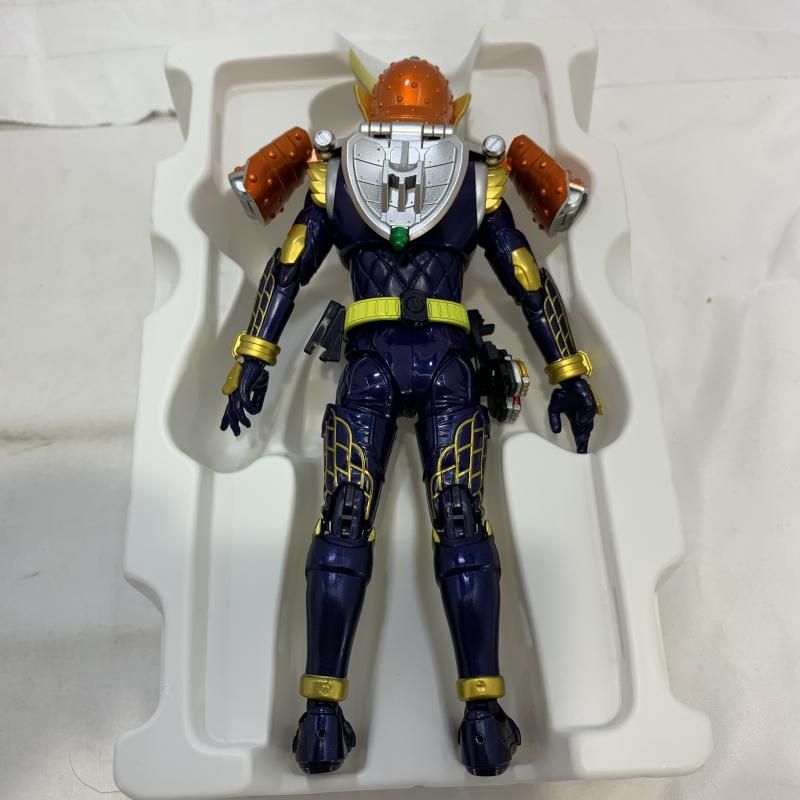 【新品未開封】S.H.Figuarts（真骨彫製法） 仮面ライダー装甲響鬼 中古】開封)BANDAI S.H.Figuarts(真骨彫製法) 仮面ライダー鎧武