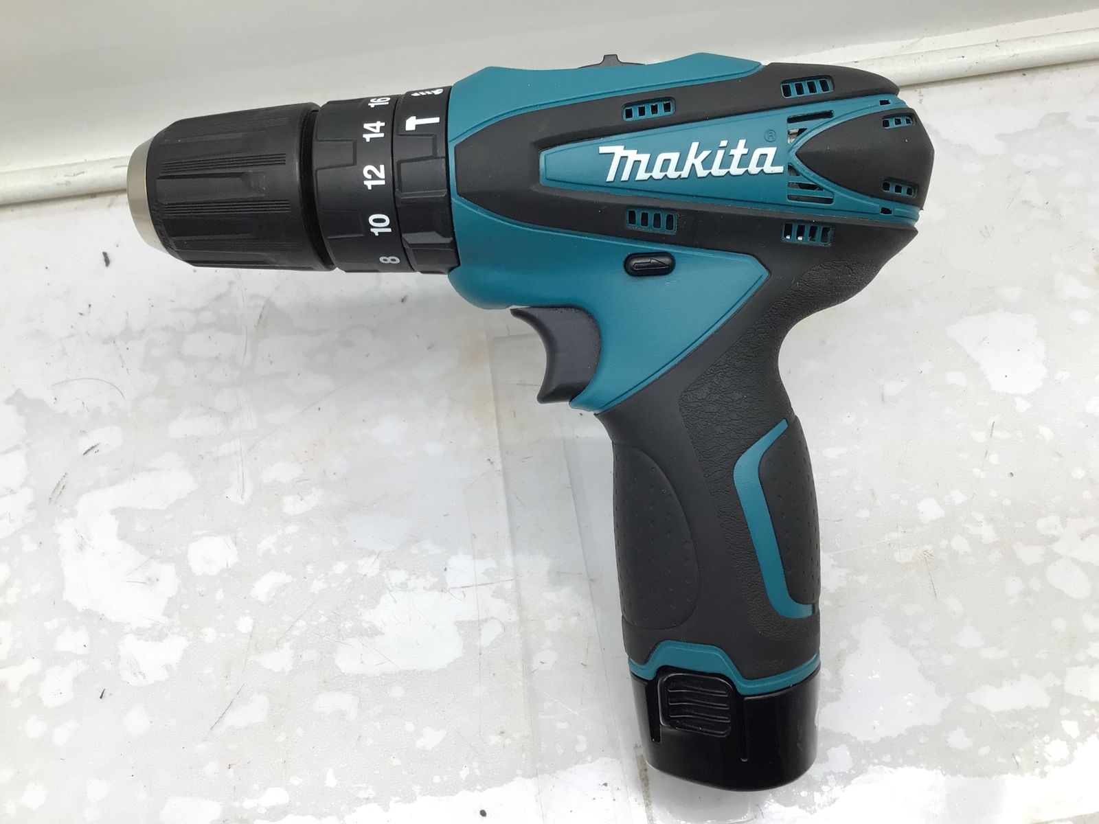 品 Makita|マキタ 充電式震動ドライバドリル HP330DWX IT3TJTDYCJ20 エコツール笠寺店 M02