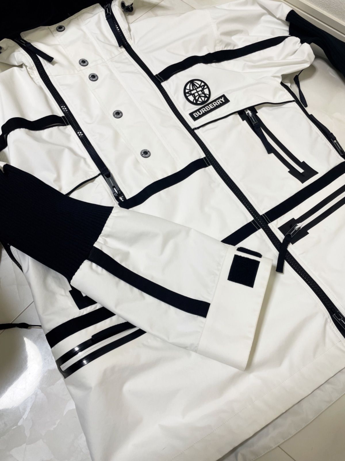 BURBERRY メッシュパーカー ホワイト 新品同様 楽天市場】BURBERRY バーバリー パーカー 8048928 レディース