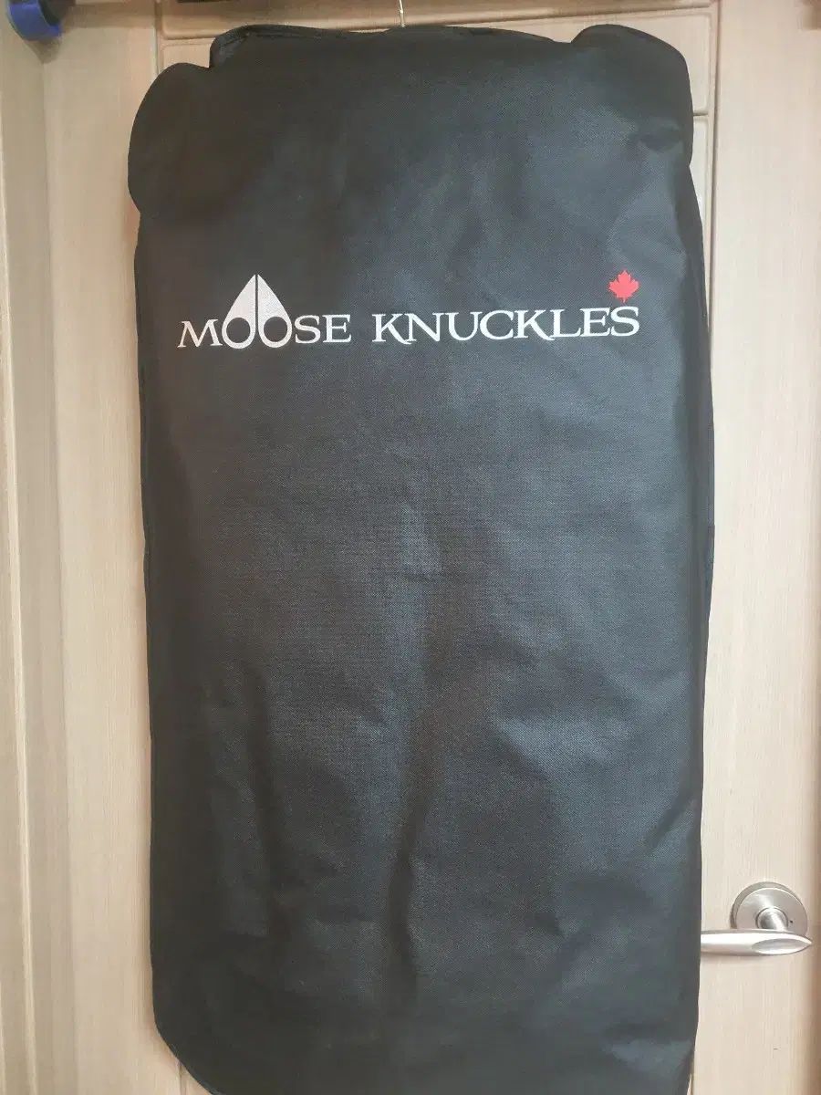 MOOSE KNUCKLES ムースナックルズ STIRLING 黒 ファー メンズ ダウンジャケット M サイズ