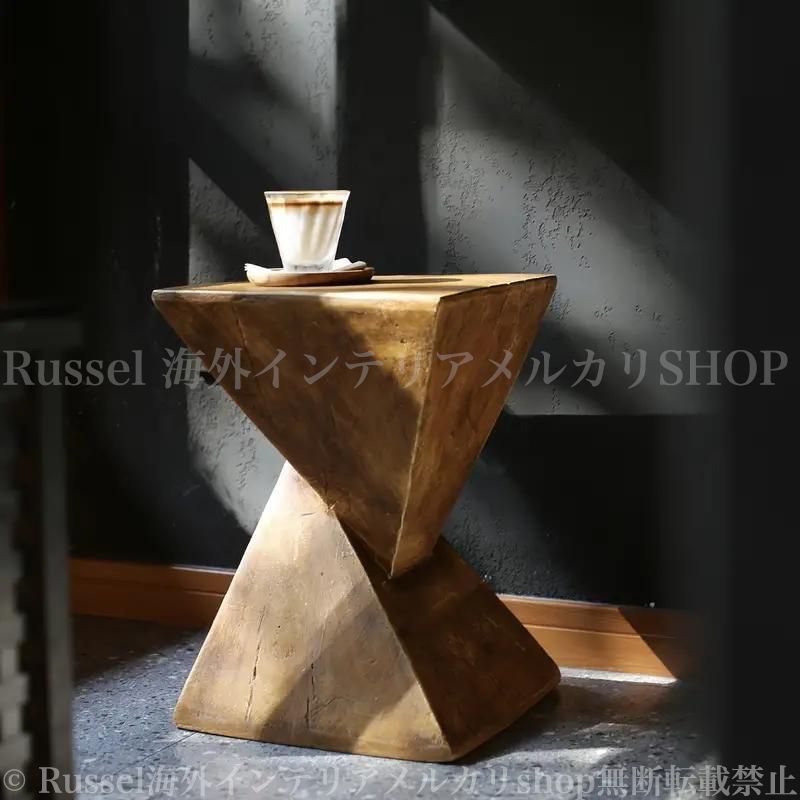 モダン 個性的