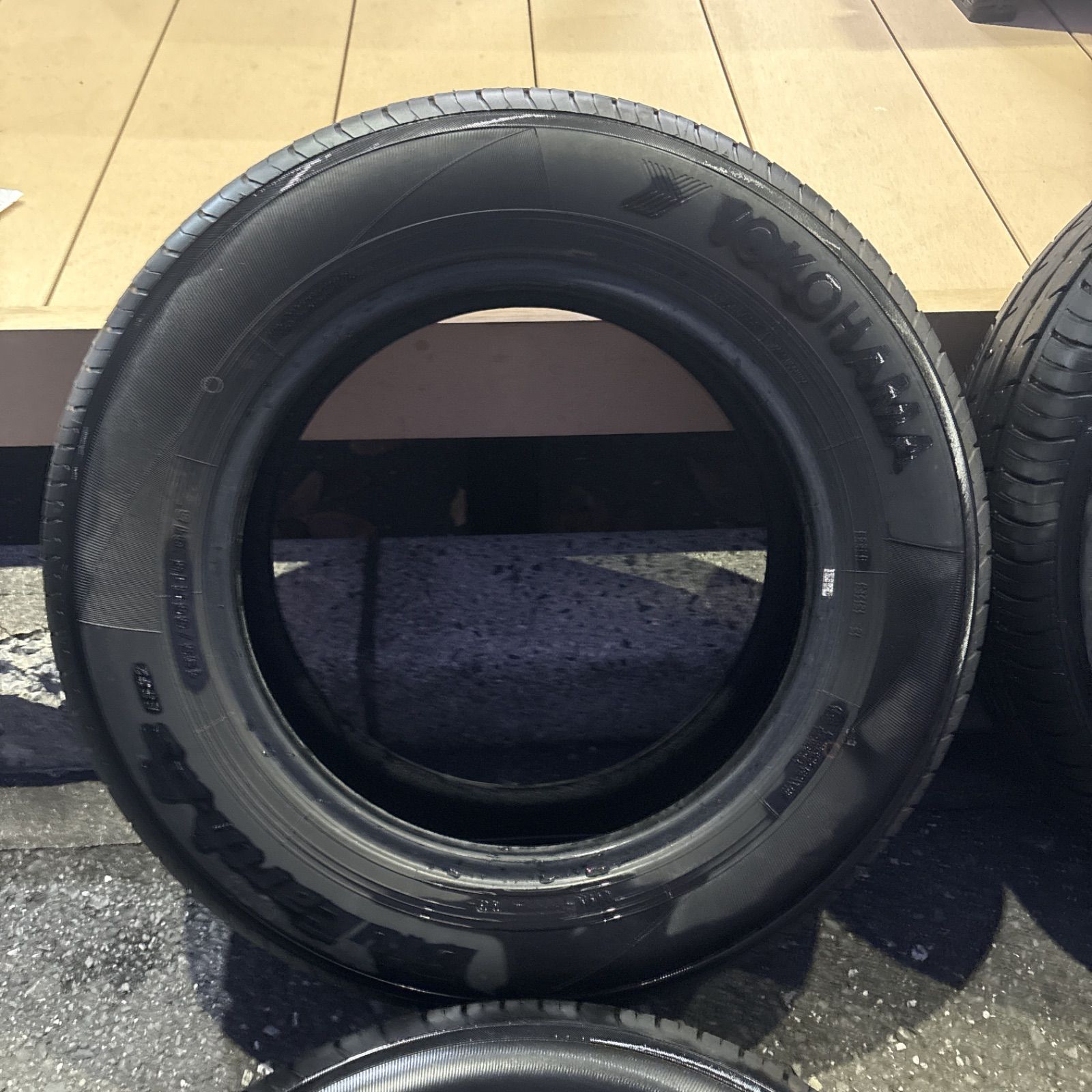 ヨコハマ YOKOHAMA ブルーアース BluEarth 195 65R15