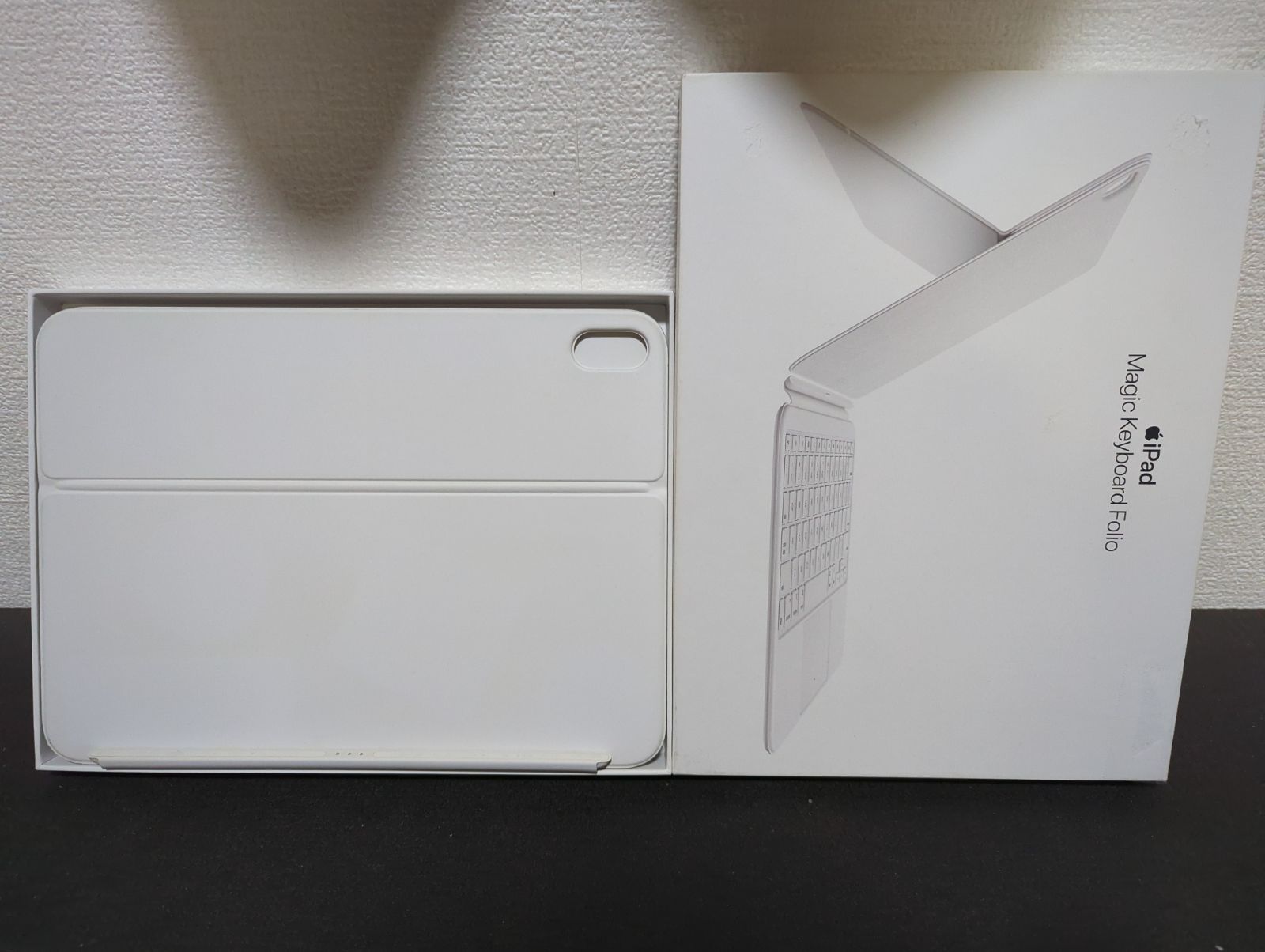 Magic Keyboard Folio 英語版 iPad 第10世代用 マジックキーボードフォリオ