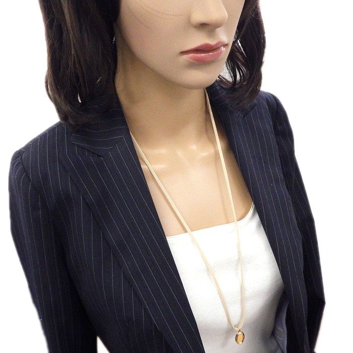 カルティエ Cartier ペンダントトップ ベニュワール オーバルプレート