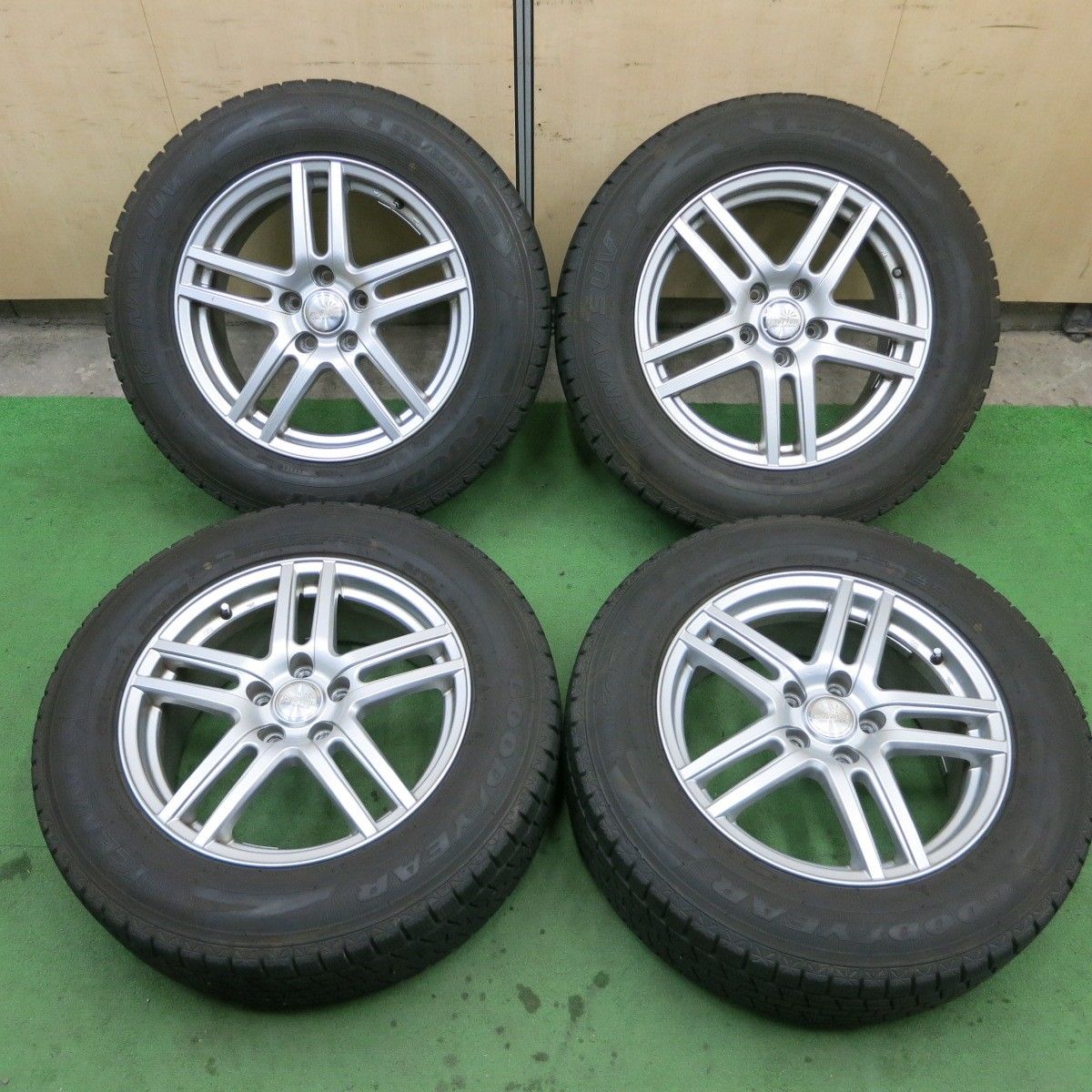 バリ溝 9分 スタッドレス 225|65R17 グッドイヤー アイスナビ SUV ravrion ラブリオン 17インチ PCD114.3|5H 5050502ナス