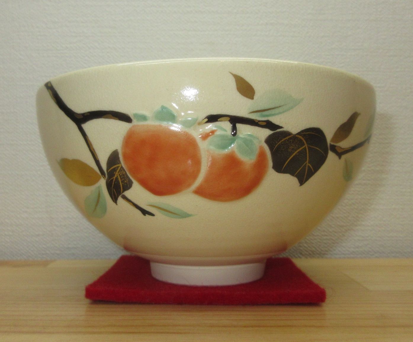送料込【逢絢亭・新品】茶道具 茶碗 京焼 乾山 柿の図 壱休窯 共箱入り 送料込【逢絢亭・新品】茶道具 茶碗 京焼 乾山 柿の図 壱休窯 共