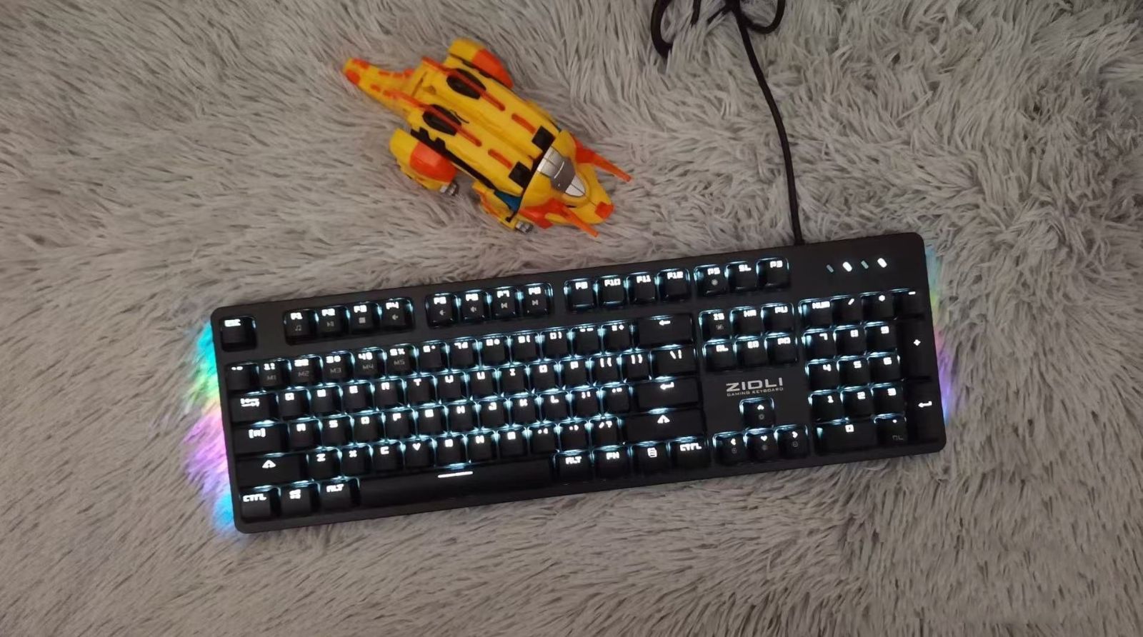 ZIDLI ゲーミングキーボード
