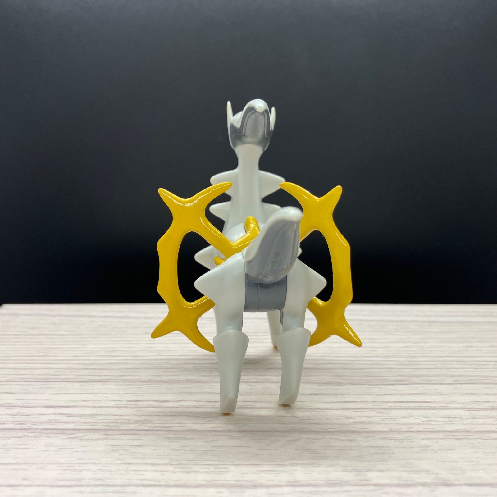 ポーズフィギュア アルセウス 【A-4 ポケモン フィギュア】 - メルカリ