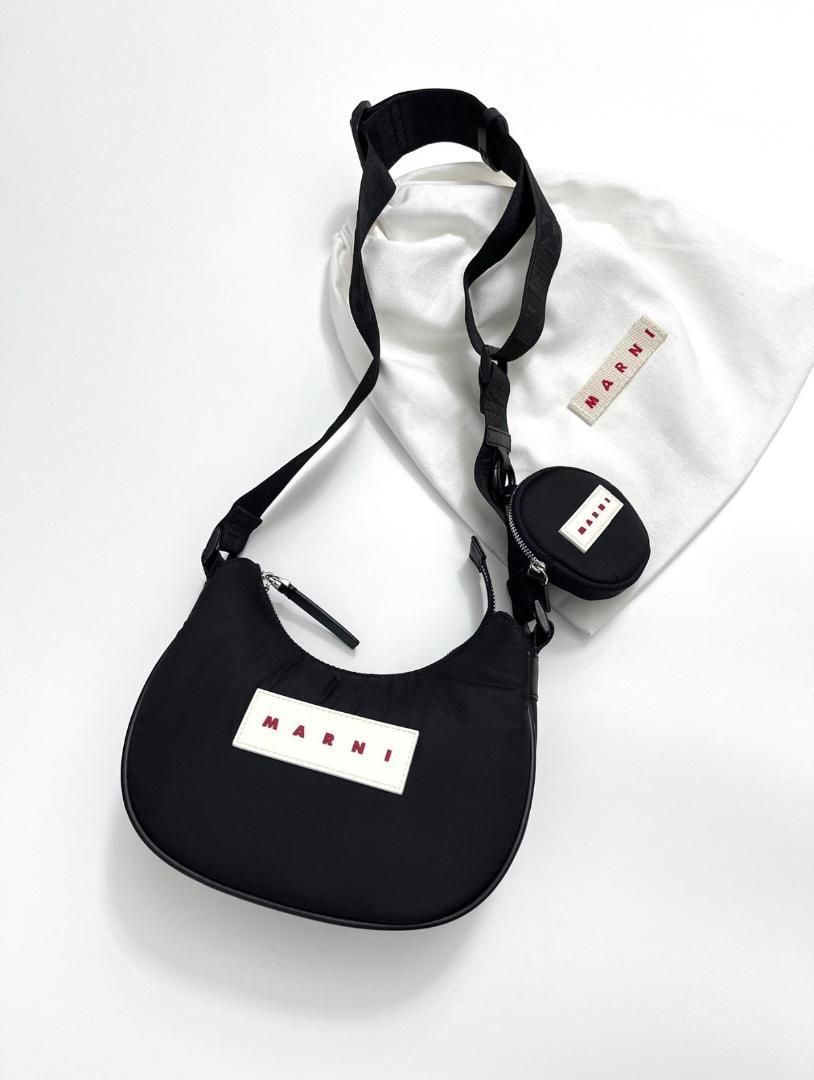 Marniマルニの黒ショルダーバッグ-WTO輸入2