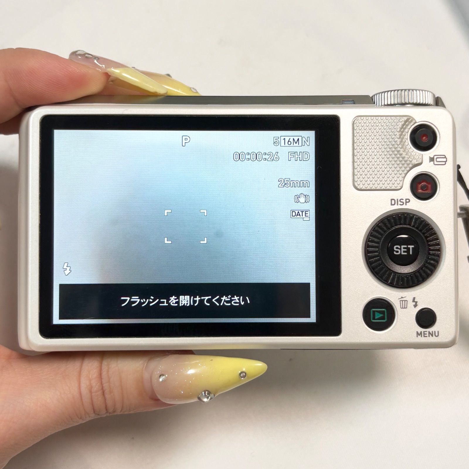 CASIO EXILIM EX-ZR800本体ジャンク品 送料無料】CASIO/カシオ/EXILIM