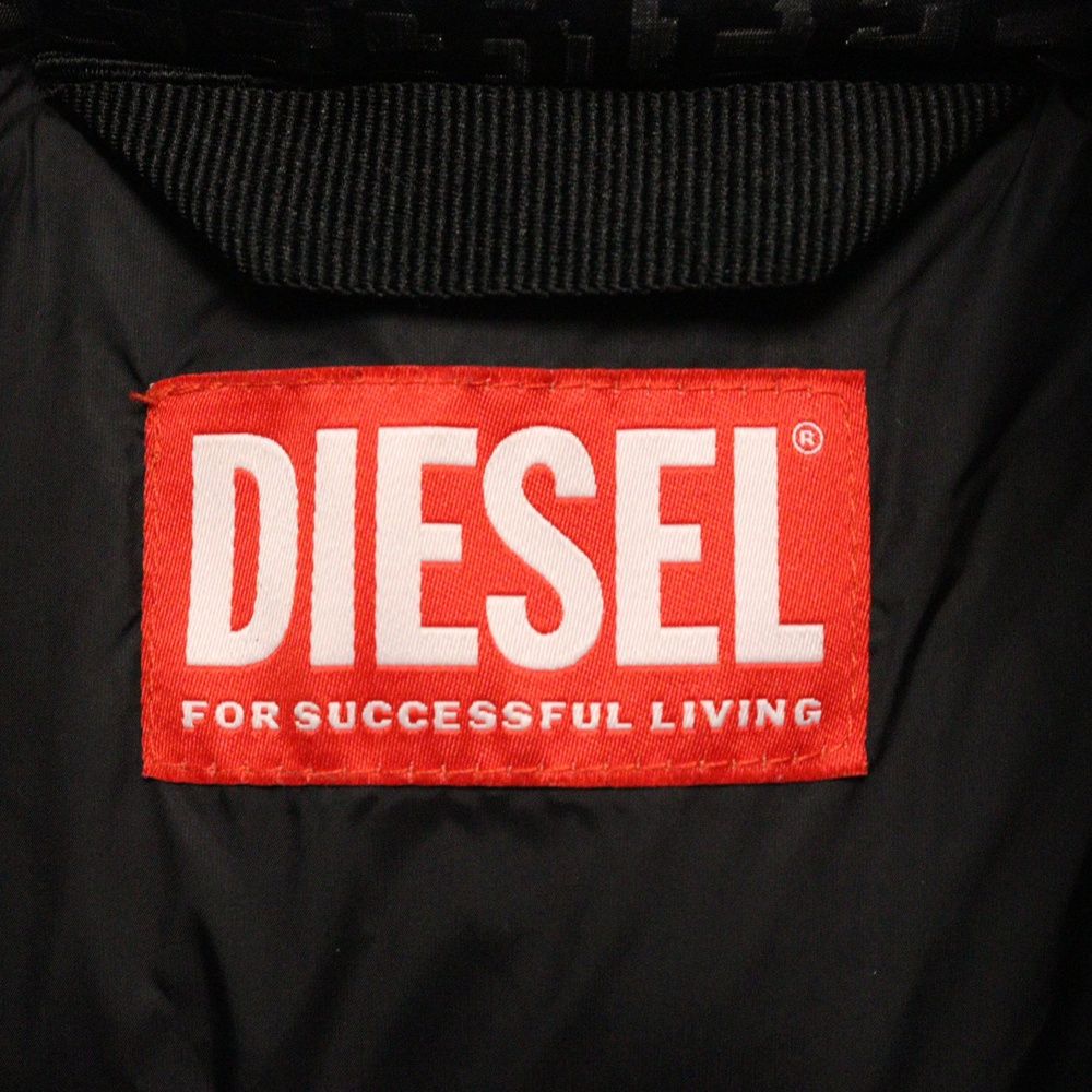 DIESEL (ディーゼル) Monogram Logo Down Jacket A10489-0DNAU 