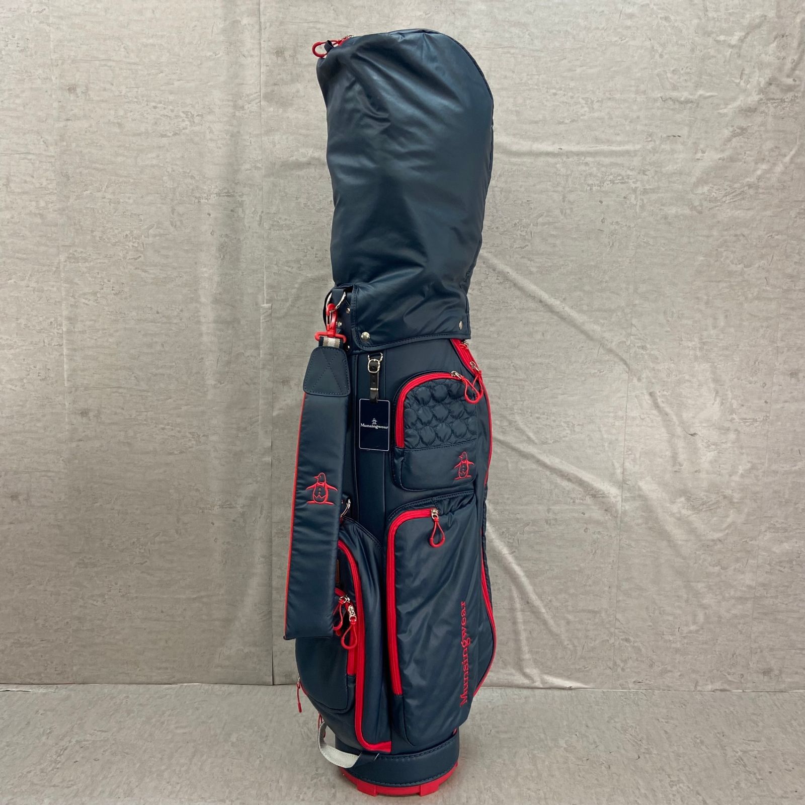 Callaway - Callaway　キャロウェイ　MunsingWear　マンシングウェア　レディースゴルフ7本セット　カーボン　右利き用　キャディバッグ　ヘッドカバー キャロウェイ マンシングウェア レディースゴルフ クラブセット