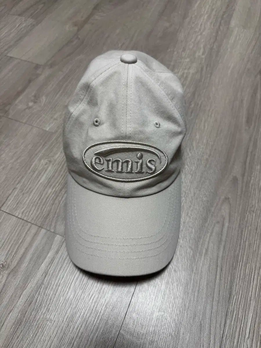 emis エミス ボールキャップ ベージュ