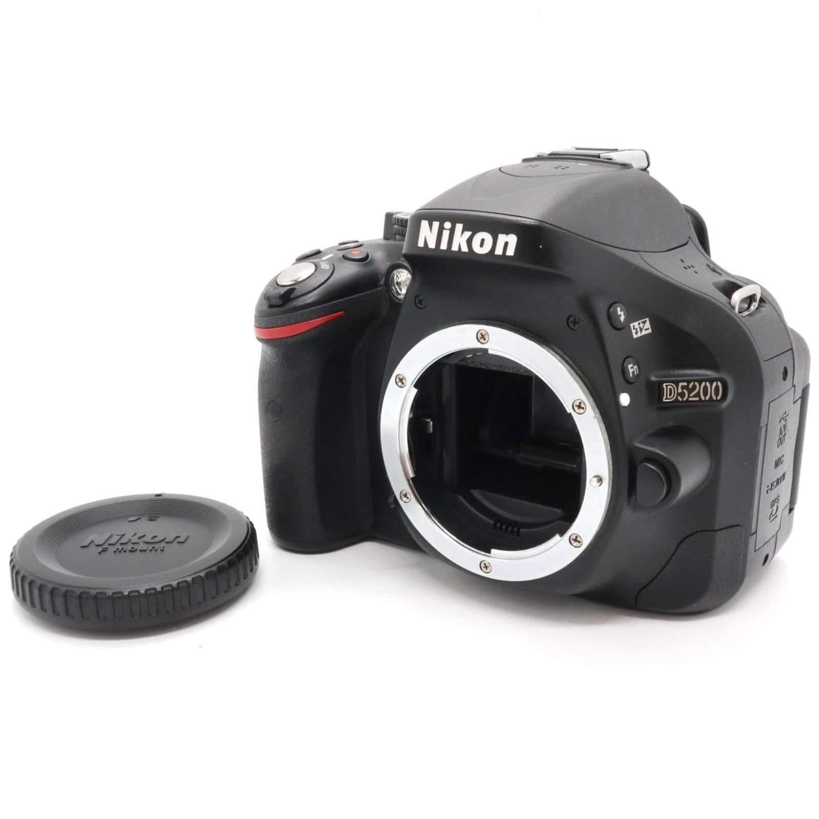 極上美品 S数2500》 デジタル一眼レフカメラ NIKON D5200 ダブルズーム  